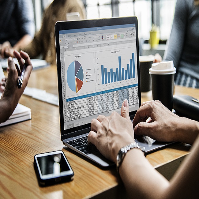Digital marketing analytics and business growth dashboard